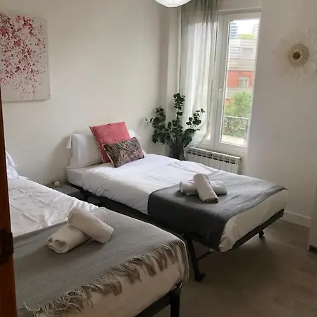 Appartamento Lovely Port Apártement