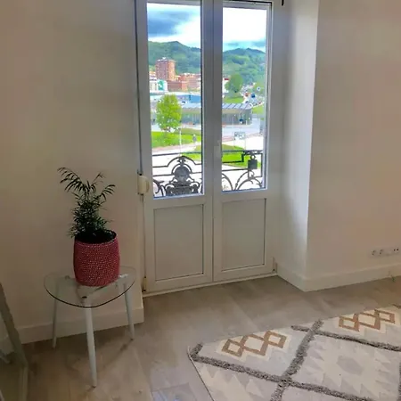 Lovely Port Apártement Appartamento *